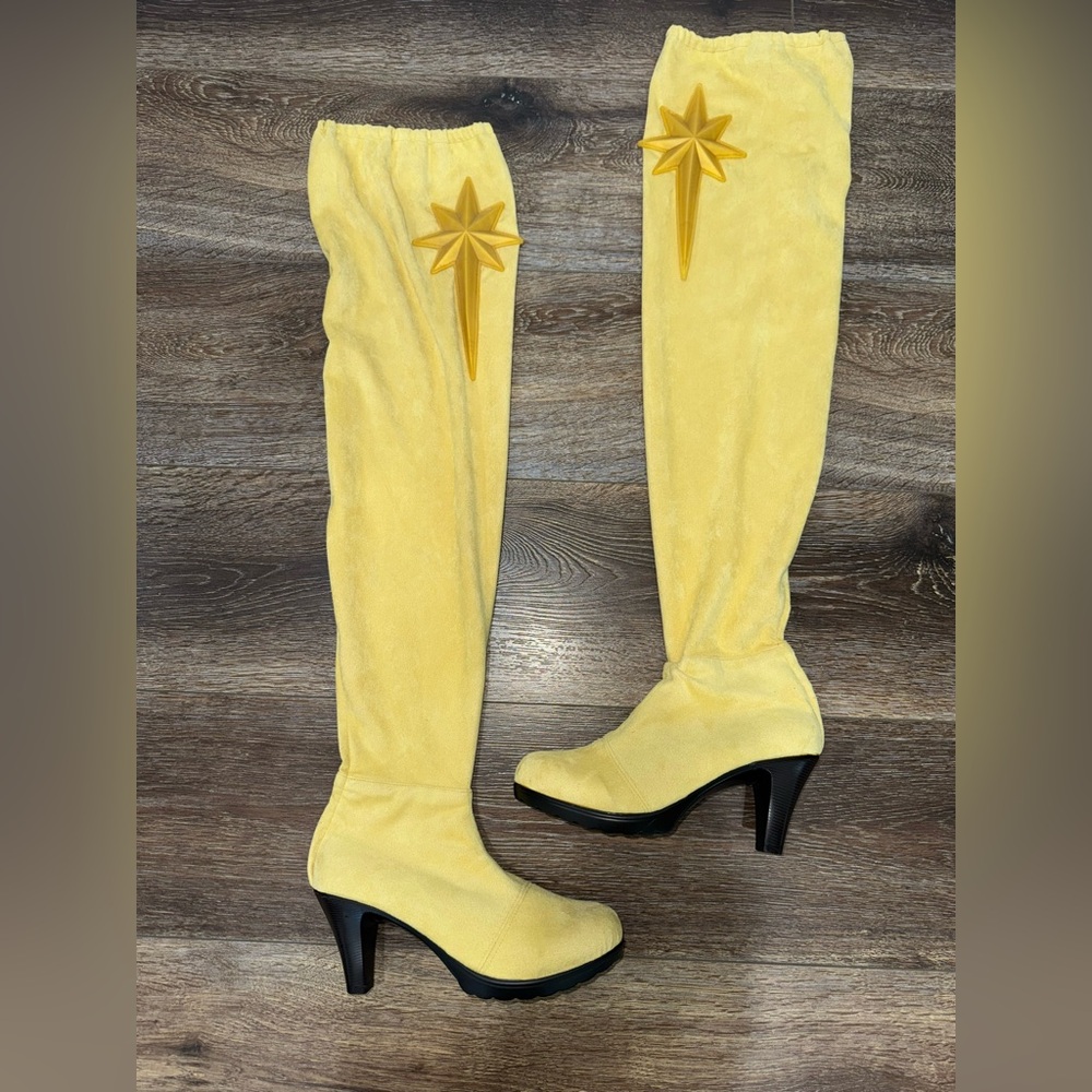 The Boys Starlight Annie January Battle Suit Cosplay Golden Boots Size 4.5